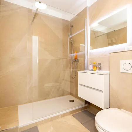 Penthouse Wohnung Mit Ausblick Wurzburg Exterior photo